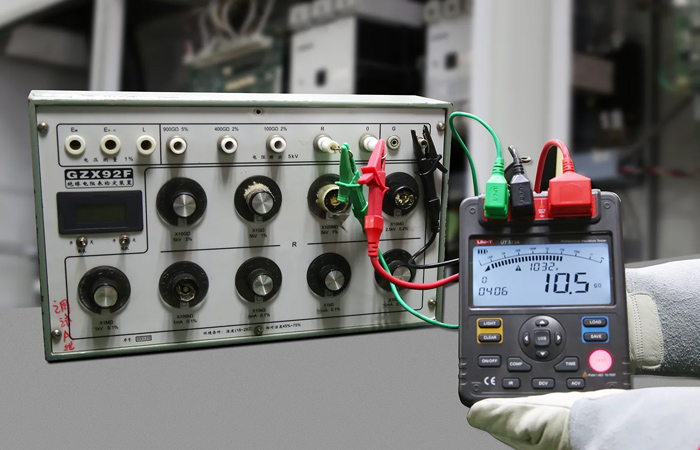 UNI-T ψηφιακός μετρητής αντίστασης UT513A, έως 5κV - Image 2