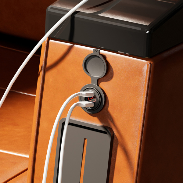 Alternative view of POWERTECH πρίζα USB για σκάφη & οχήματα PTL-005, USB/USB-C 36W, με οθόνη